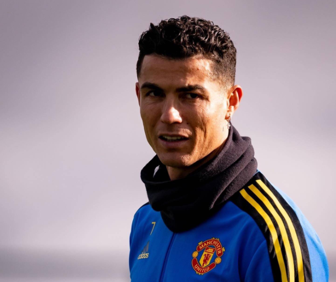 关于巴黎豪门再次凯旋，马德里球队自我反省的信息